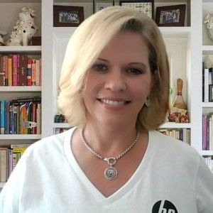 Meet your Posher, Dana